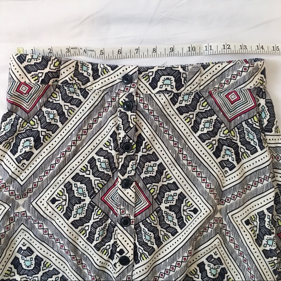 F21 Fun Pattern Skirt - Picture 4 of 6